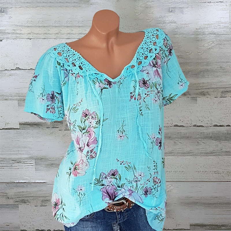 T-Shirt With V-Neck Lace